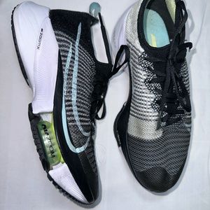 Nike Air Zoom Tempo Next%